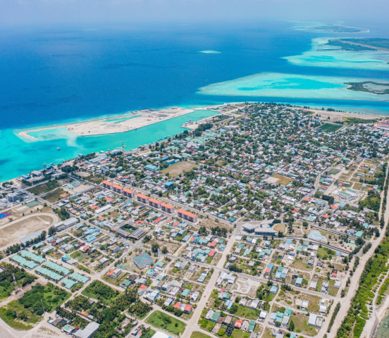 Maldives Police Launch Drug Operation in Thinadhoo City