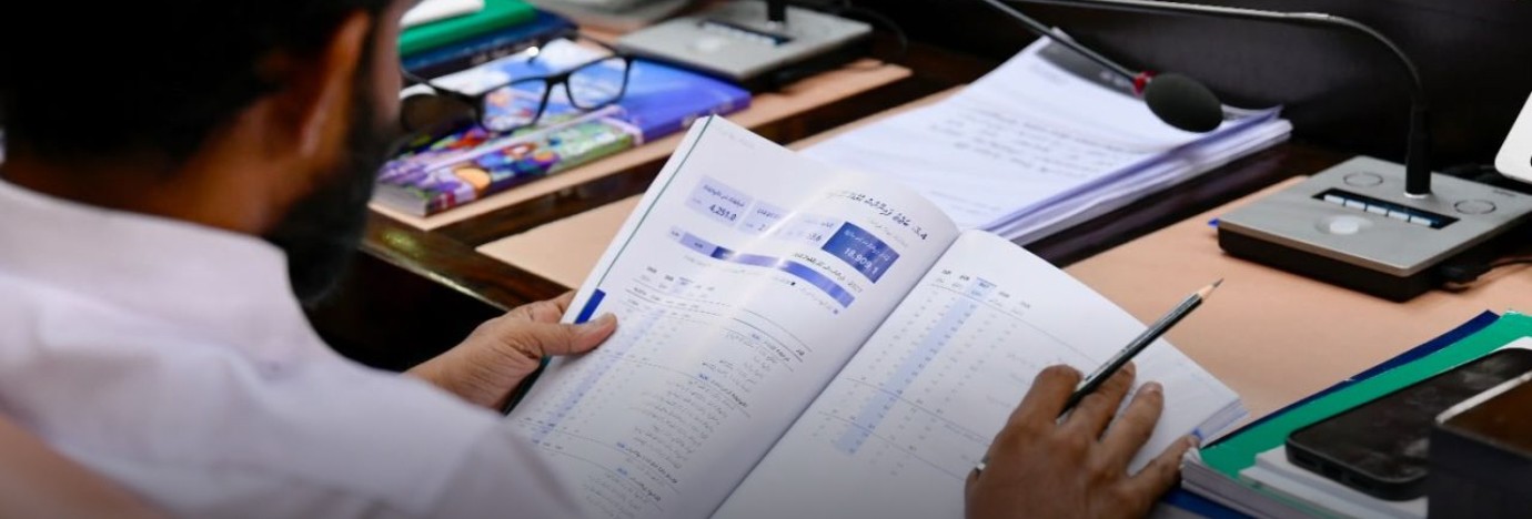 Finance Minister presents MVR 59.7 billion budget for 2026, targets developed nation status by 2040