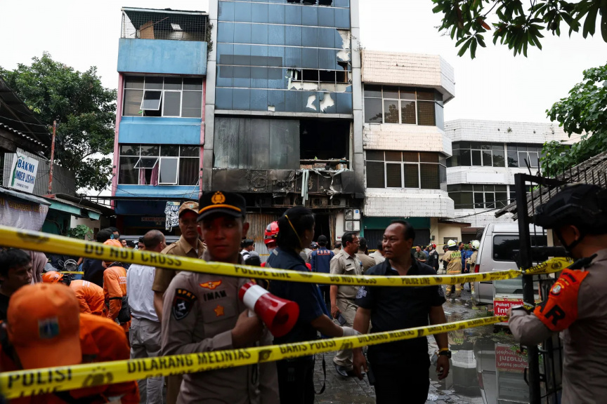 Jakarta Office Tower Fire Claims 22 Lives in Suspected Battery Blast