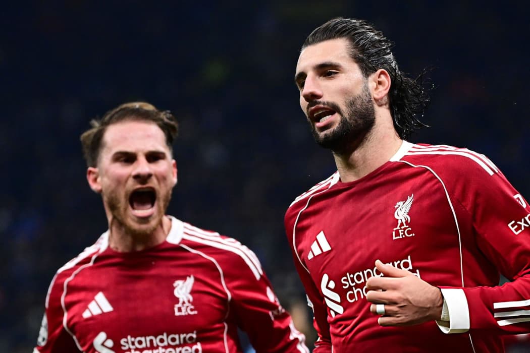 Liverpool and Barcelona Secure Victories as Chelsea Gets Eliminated