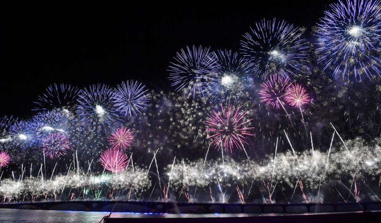 Major Fireworks Display Lights Up Addu City