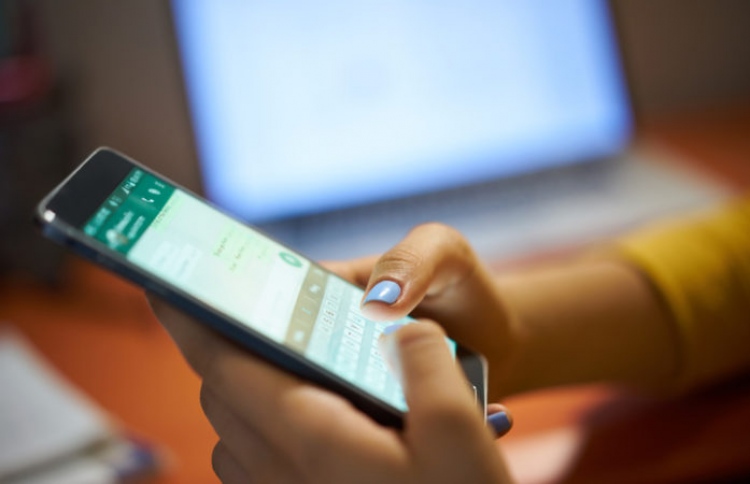 Russia Bans WhatsApp, Shifts to Telegram