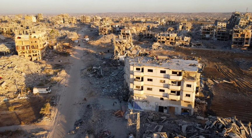 Trump Announces $10B Gaza Relief Pledge at Board of Peace Meeting