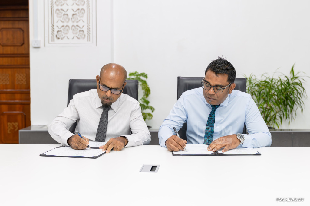 RDC Awarded Road Projects for Hulhudhuffaaru and Himandhoo with 730-Day Deadline