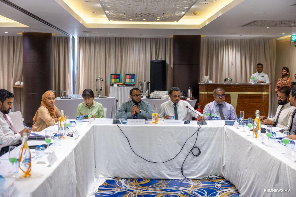 Minister Urges Businesses to Lead Safe Disposal of Hazardous Waste