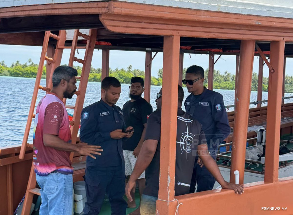 Police Join Rangers to Protect Whale Sharks in South Ari Marine Area