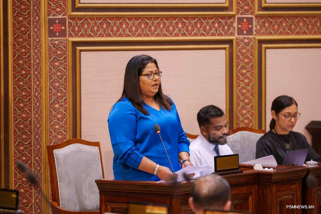 Health Minister Pledges Completion of All Nationwide Hospital Projects This Term