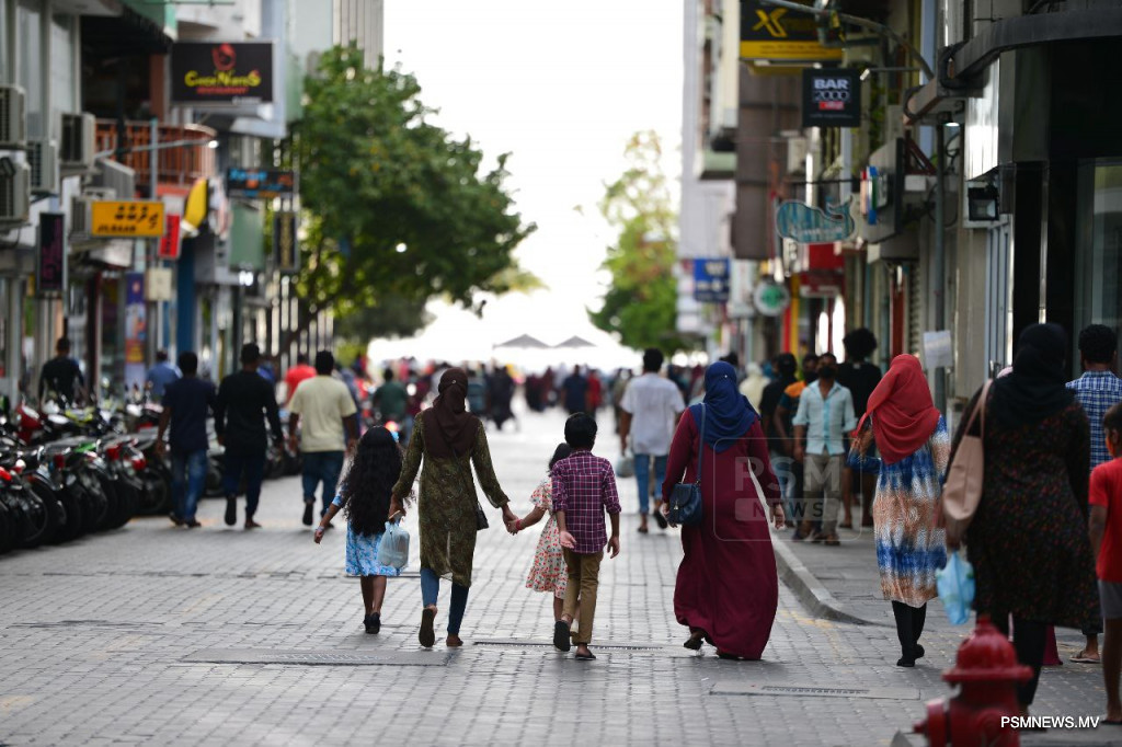 Maldives Must Remove Economic Barriers for Young Families as Population Ages