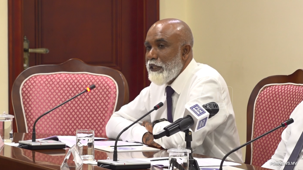 Education Ministry Warns Online Learning Restrictions Will Deny Students Educational Rights