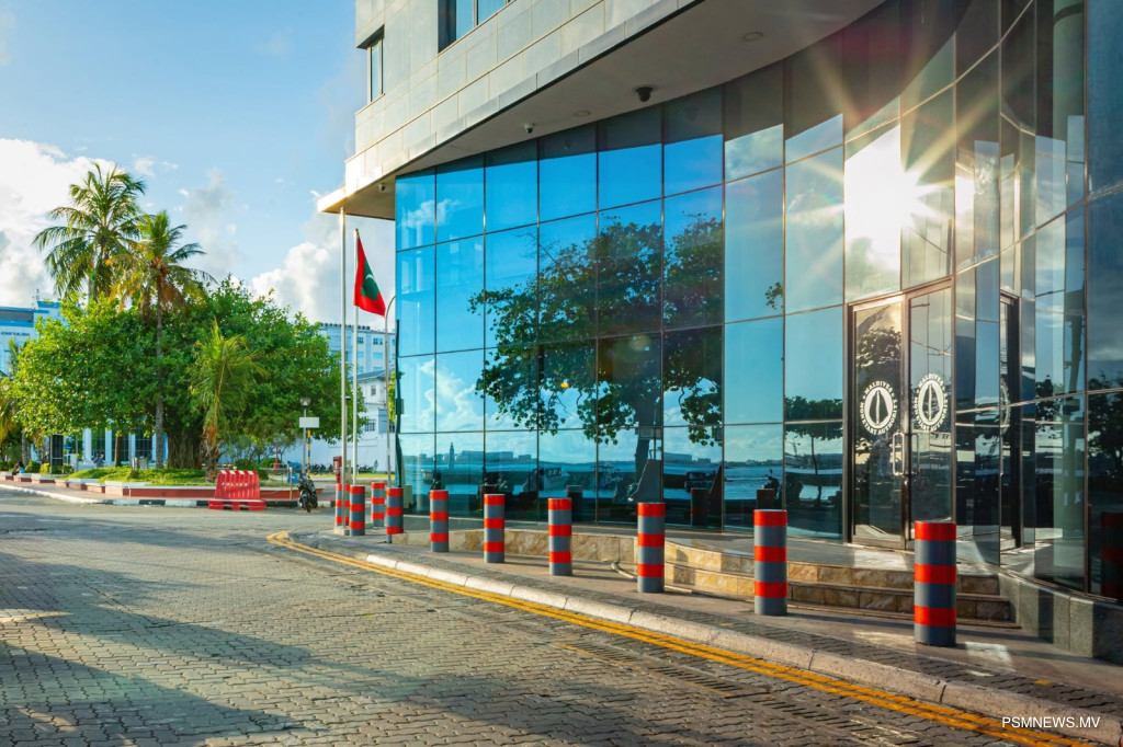 Maldives' Foreign Reserves Drop to USD 638 Million Following Major Debt Repayments
