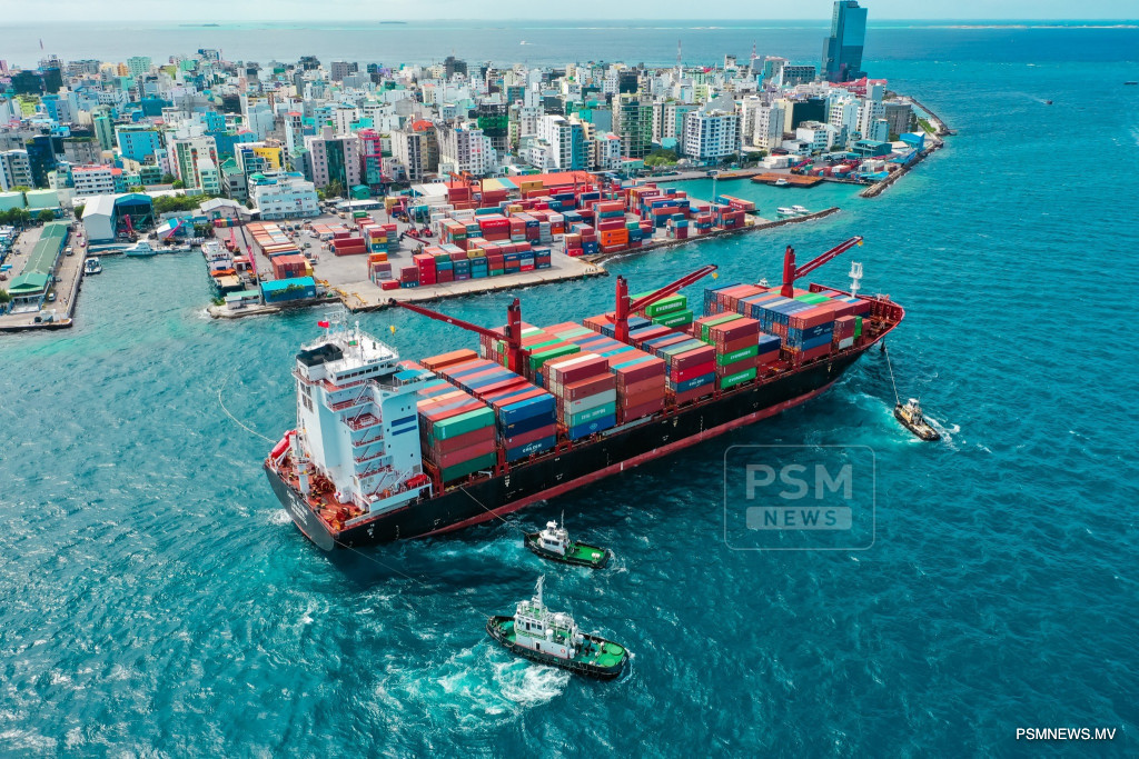 Maldives Reserves Wholesale, Retail and Aviation Sales Sectors Exclusively for Locals