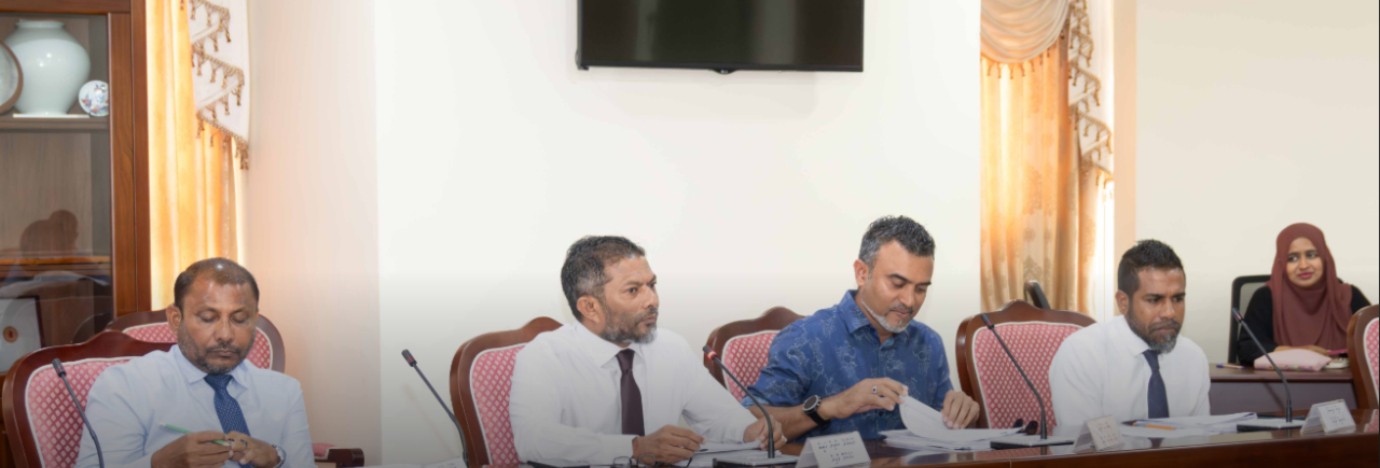 Majlis Judiciary Committee to Summon Traffic Police Over Rising Serious Road Accidents in Malé