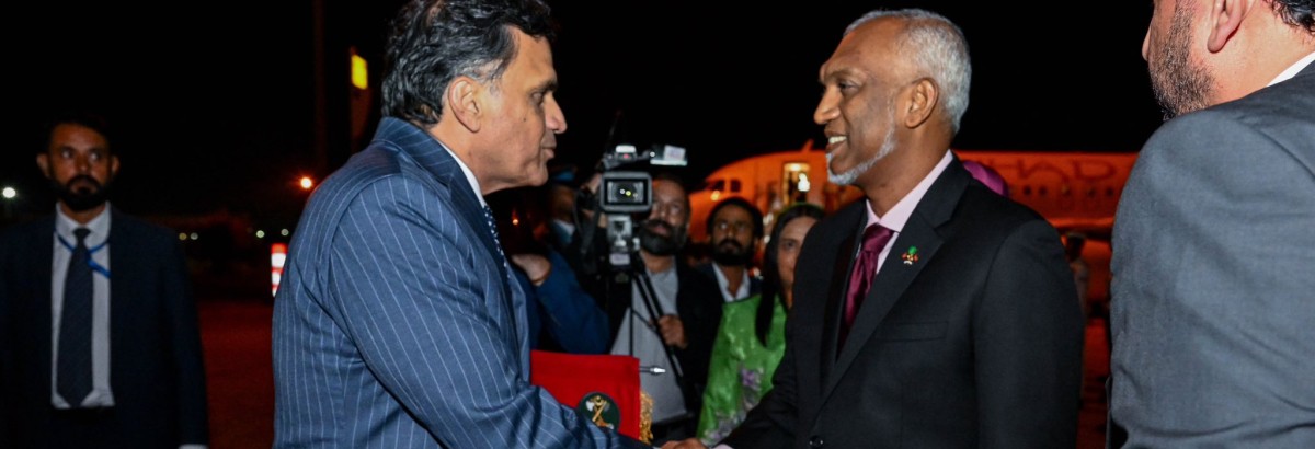 President Muizzu and First Lady arrive in Pakistan on official visit