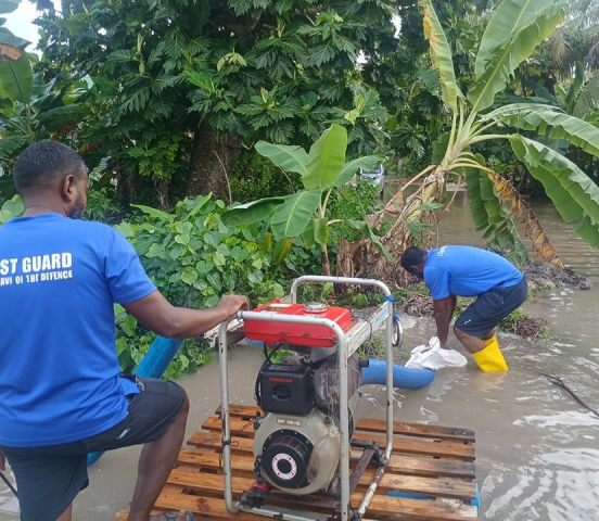 Maldives Defence Ministry Rushes Pumps to Flood-Hit Northern Islands