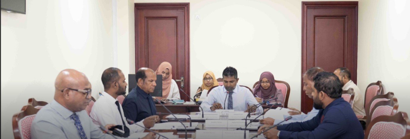 Petition to scrap MPs' health insurance sent to Finance Committee