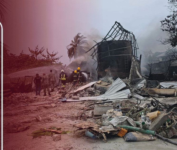 Funadhoo Fire: Five Houses Affected, 33 Relocated, 20 Injured