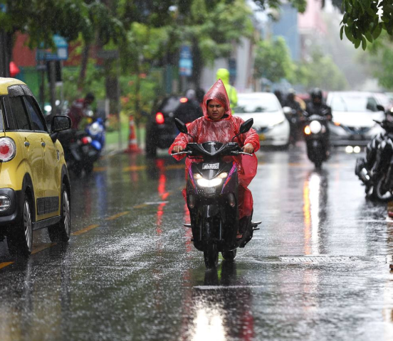 White Alert Issued for Heavy Rain Across Northern and Central Maldives