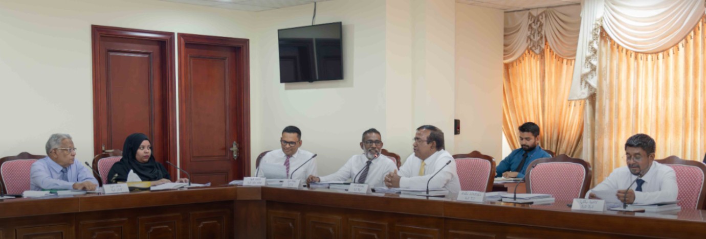 MP proposes summoning police and military before parliament's security committee over runaway boats