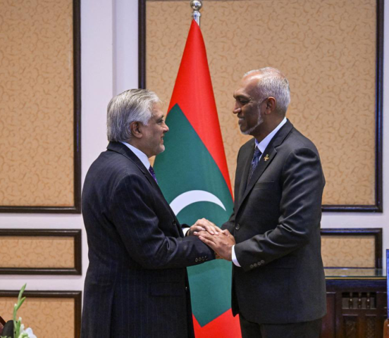 Maldives President Meets Pakistani Deputy PM During Official Visit to Strengthen Bilateral Ties