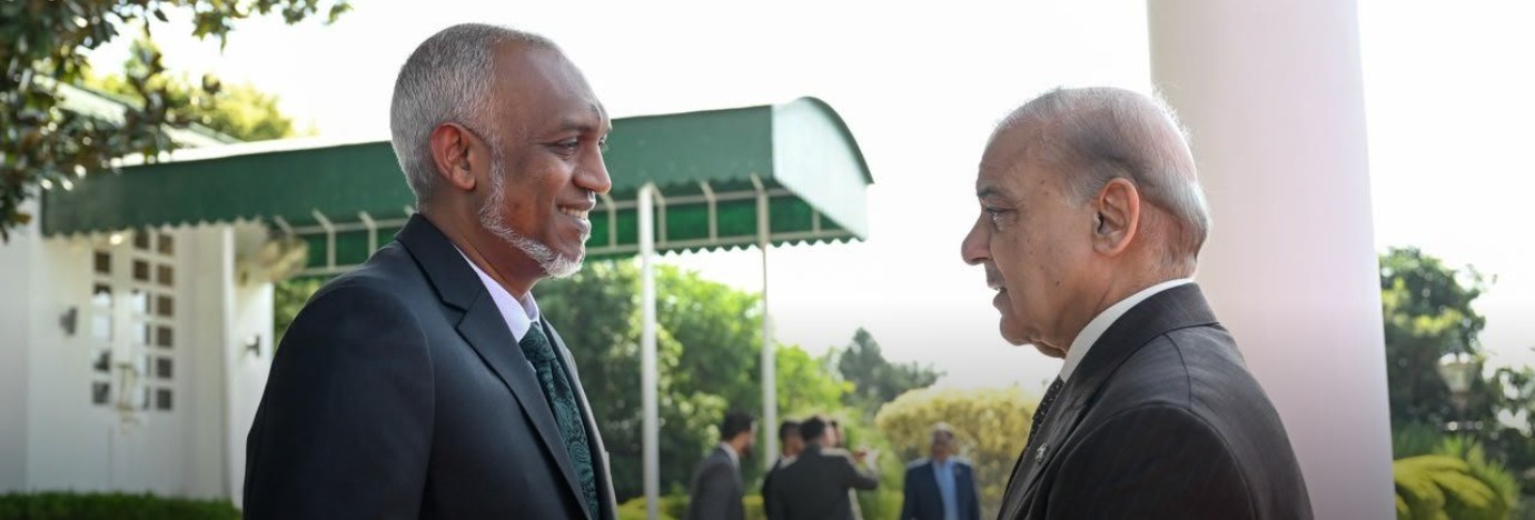 President Muizzu invites Pakistani PM Shehbaz Sharif to visit Maldives